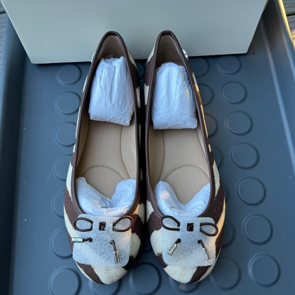 Lauren Ralph Jayna Zebra-print Canvas Flats - Picture 3 of 8